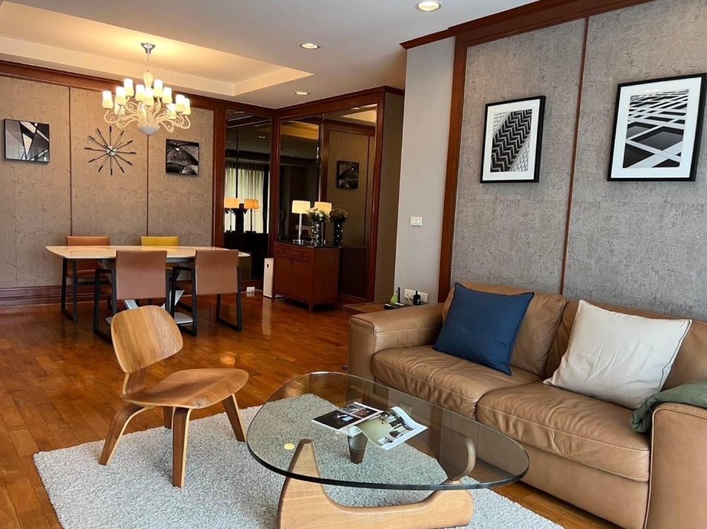 For RentCondoSukhumvit, Asoke, Thonglor : ❖ Prime Location ❖ 0++ floor 120.00 sq.m. | 2 beds 2 baths | near Samitivej Sukhumvit Hospital 5 mins, BTS Phrom Phong Station/Emporium 7 mins