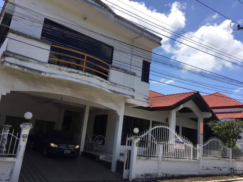 For SaleHouseSriracha Laem Chabang Ban Bueng : For sale / rent, detached house in Sriracha, Pha Daeng Village, Garden Ville, Surasak, near Sukhumvit.