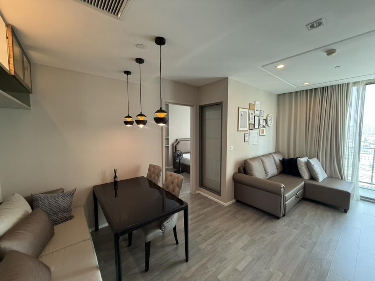 For RentCondoBang Sue, Wong Sawang, Tao Pun : For rent 1 bed 1 bath :51 sqm.(Big room and private kitchen)City view and Riverview  , Fully  furnished and ready to move.