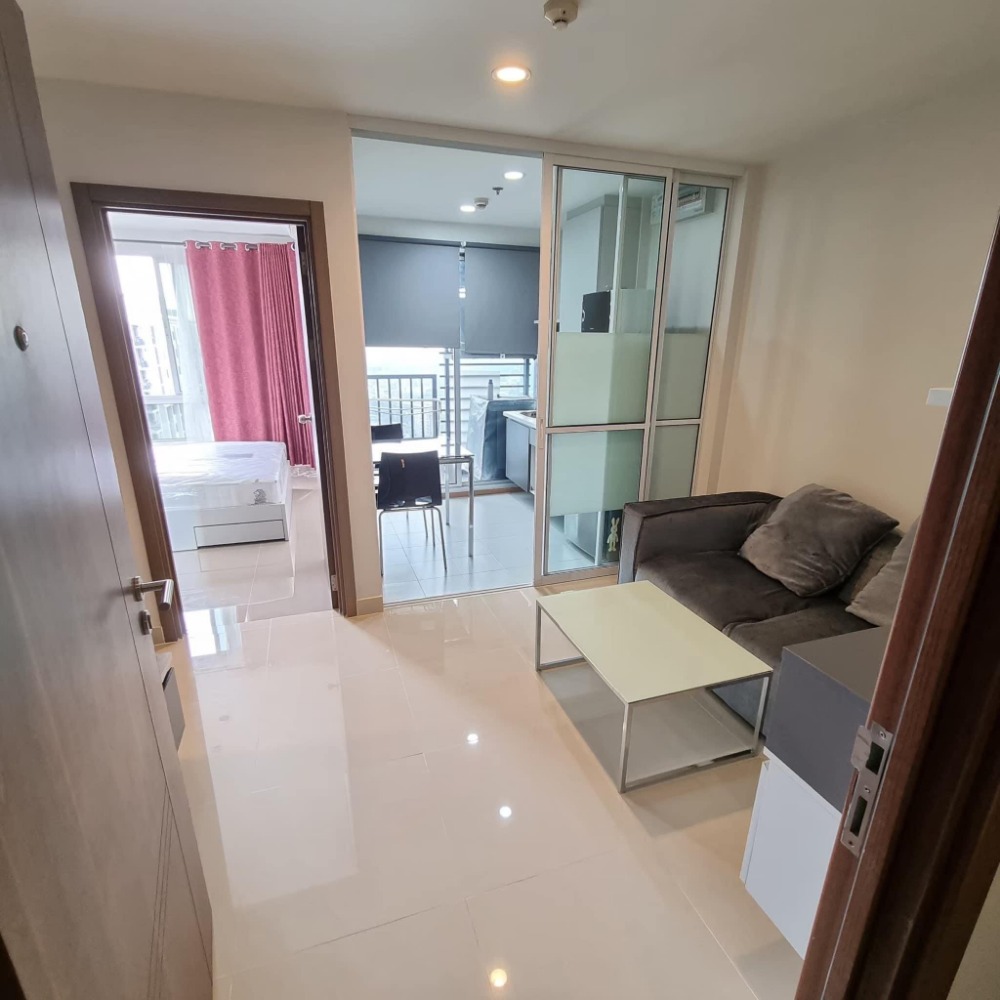 For RentCondoOnnut, Udomsuk : For rent: The Base 77, size 30.34 sq m., 1 bedroom, 1 bathroom, Building B, 31st floor, pool view, fully furnished and equipped with electrical appliances, near BTS, convenient transportation, many amenities