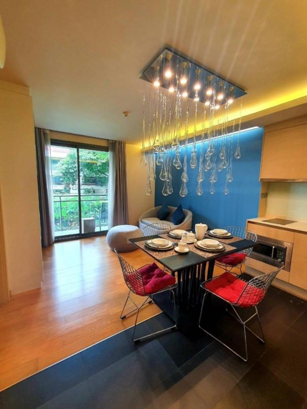 For SaleCondoSukhumvit, Asoke, Thonglor : 📢👇Low rise Condominium for sale near many popular restaurants, coffee shop, international schools, hospitals, shopping mall and park, fully furnished