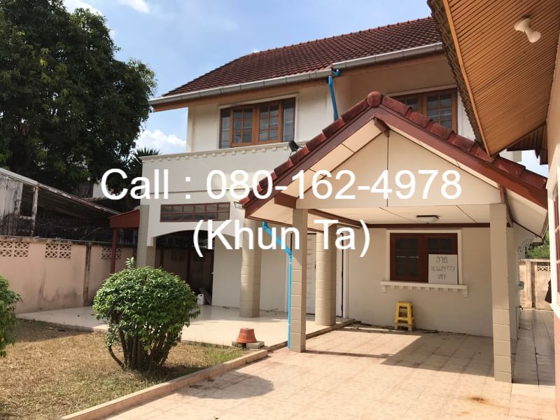 For SaleHousePathum Thani,Rangsit, Thammasat : Single house for sale, 100 sq.m., Soi Thetsaban Bang Duea 3, Bang Kuwat, Pathum Thani, large house, 3 bedrooms, 2 bathrooms, parking for many cars.