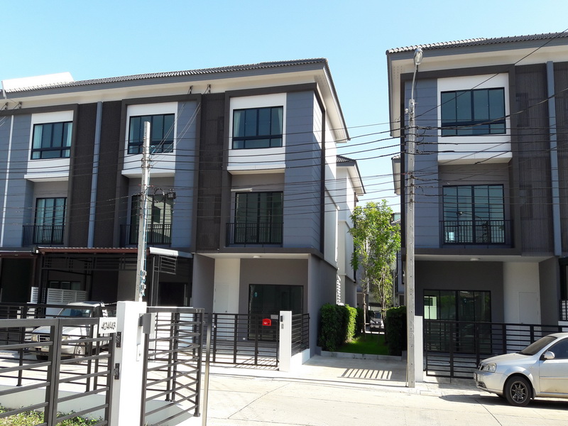 For SaleTownhouseBang kae, Phetkasem : 3-story townhome, The Connect Phetkasem 48 project, new condition, size 20.10 sq m.