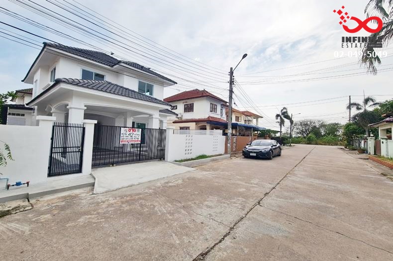 For SaleHouseMin Buri, Romklao : 2-story detached house for sale, K.C. Ville Mitmaitri, 42 square wah, Mitmaitri Road.