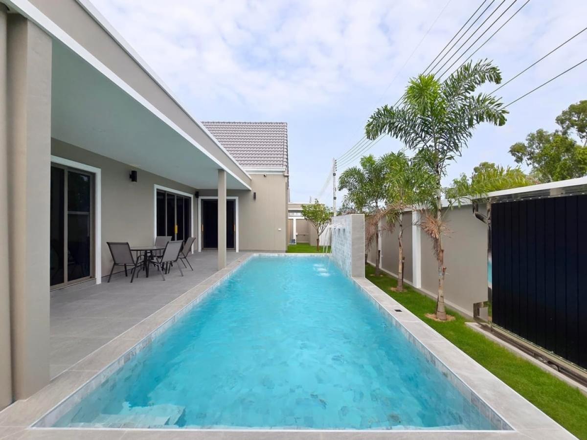 For SaleHousePattaya, Bangsaen, Chonburi : Pool villa Pattaya fully furnished HOT DEAL 10.800.000 MB