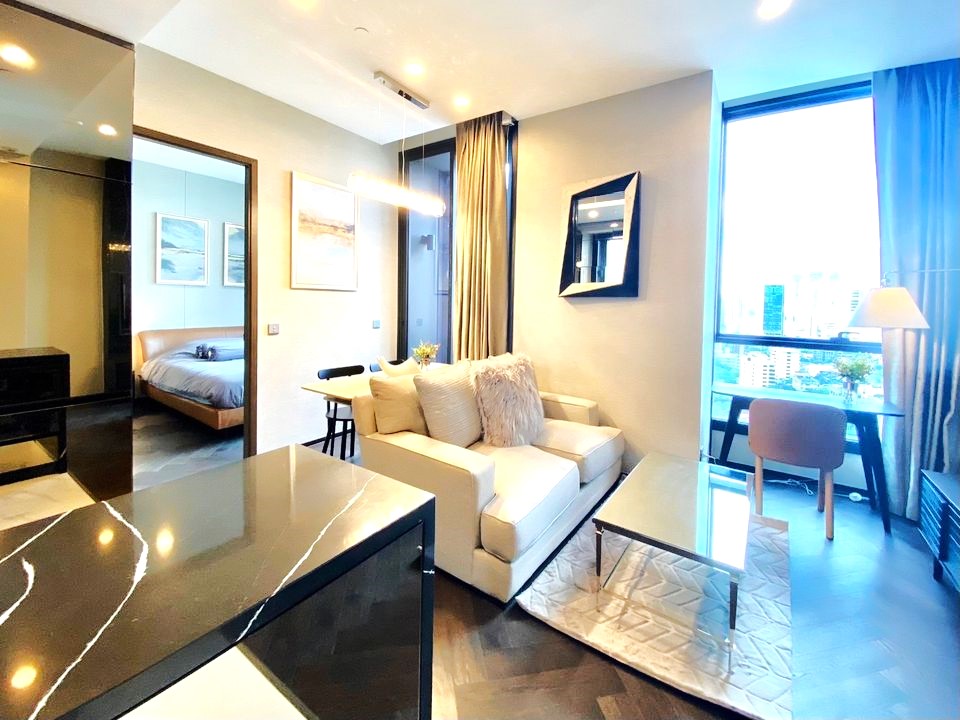 For RentCondoSukhumvit, Asoke, Thonglor : LineID: @Homelisting (With@) The Esse Sukhumvit 36 Booking Now