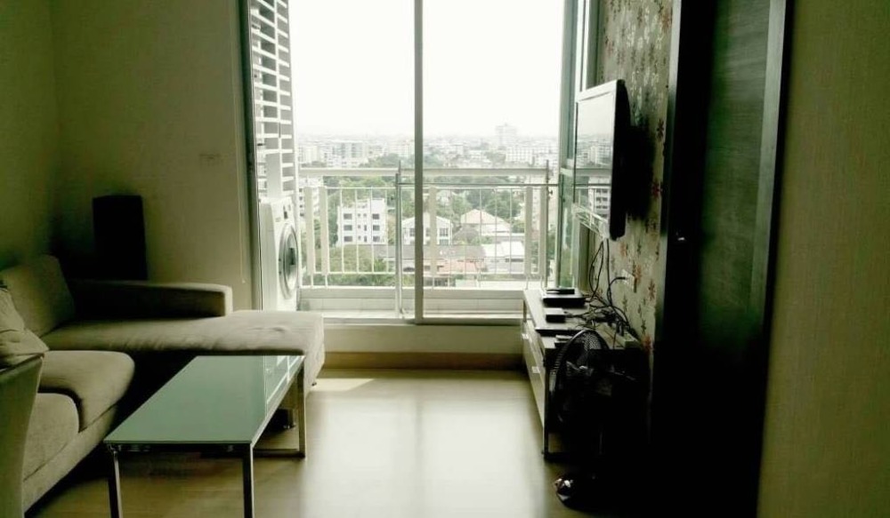 ขายคอนโดรัชดา ห้วยขวาง : Rhythm Ratchada / 1 Bedroom (SALE WITH TENANT), ริทึ่ม รัชดา / 1 ห้องนอน (ขายพร้อมผู้เช่า) LIL078