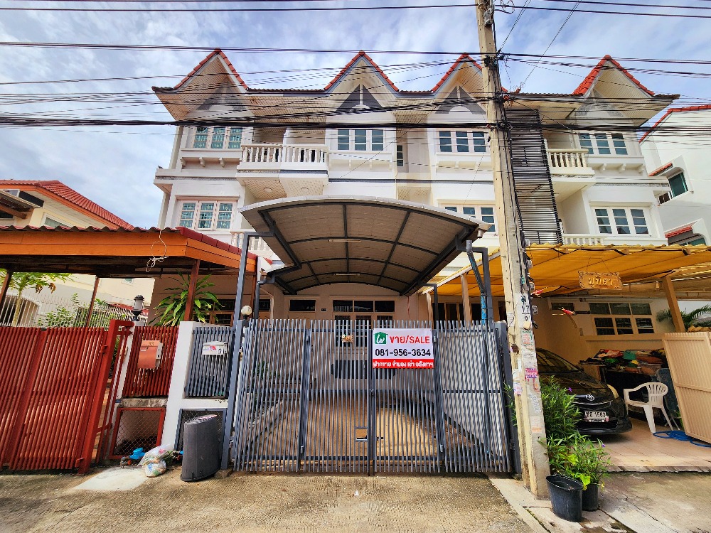 For SaleTownhouseChokchai 4, Ladprao 71, Ladprao 48, : 3-story townhouse, Lat Phrao 71