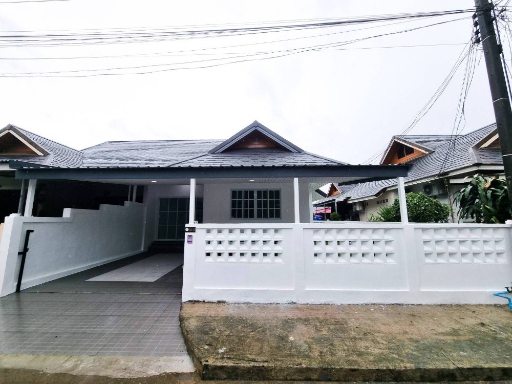 For SaleHousePhuket : Baan Suan Neramit 3 / House in Thalang area