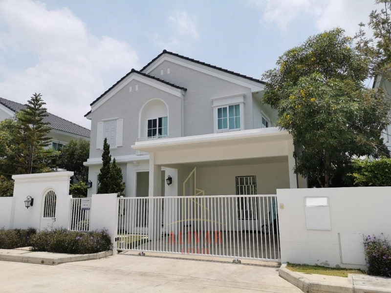 For RentHouseBangna, Bearing, Lasalle : RH071224 For rent, 2-story detached house, 3 bedrooms, Chaiyaphruek, Bangna KM.15, fully furnished available now