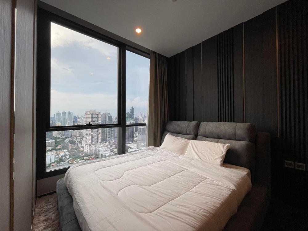 For SaleCondoSukhumvit, Asoke, Thonglor : Condo for sale, The Esse Sukhumvit 36, near BTS Thonglor!! (Sold with tenant)