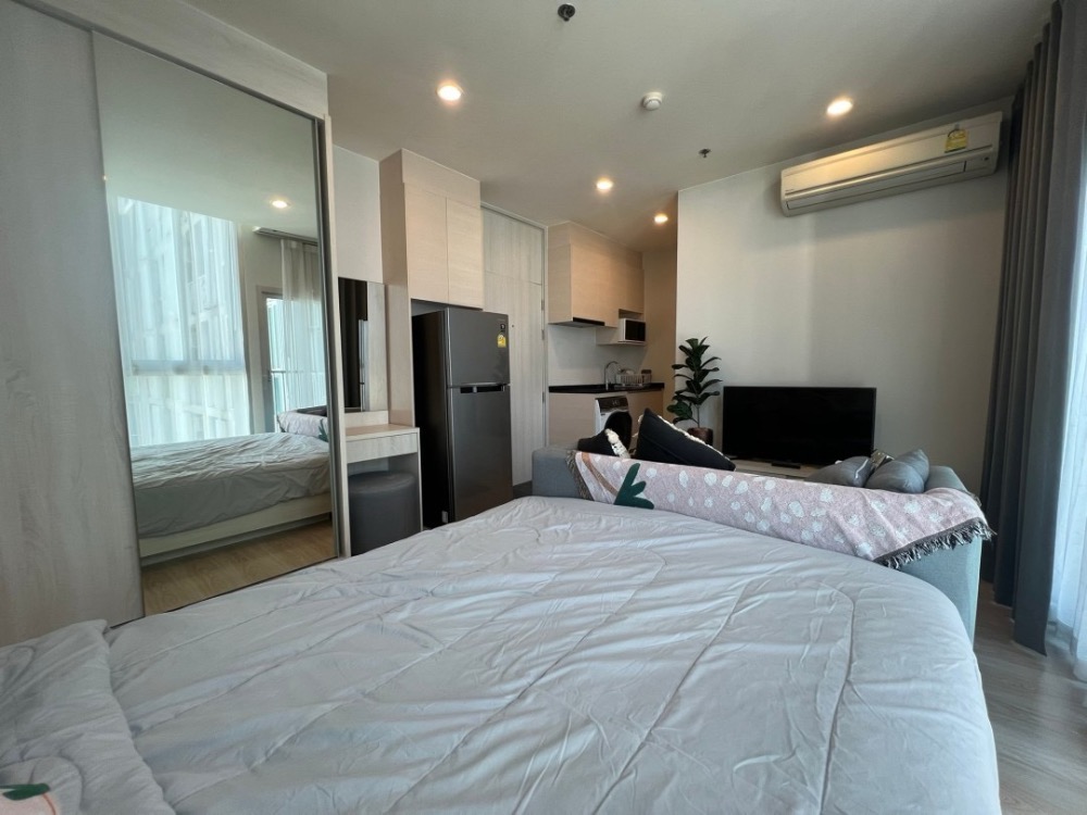 For RentCondoRatchadapisek, Huaikwang, Suttisan : Urgent rent Noble Revolve Ratchada 1 bedroom 1 bathroom (ready to move in)