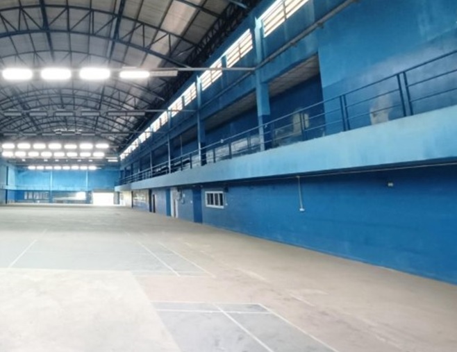 For RentWarehousePattanakan, Srinakarin : For Rent Warehouse for rent, office building with house, total area 3000 square meters on 4 rai of land, parking for dozens of cars, Soi Krungthep Kreetha 37, Krungthep Kreetha Road, very good location, large vehicles can enter and exit.