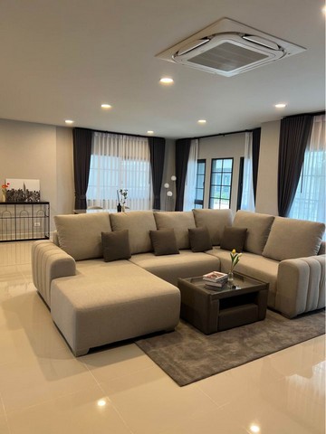 For RentHouseBangna, Bearing, Lasalle : For rent, 2-storey detached house, 4 bedrooms, 280 sq m., Bangna area, Centro Bangna, new house, never occupied, fully furnished, located behind Mega Bangna, no more than 5 minutes, foreigners welcome, pets allowed