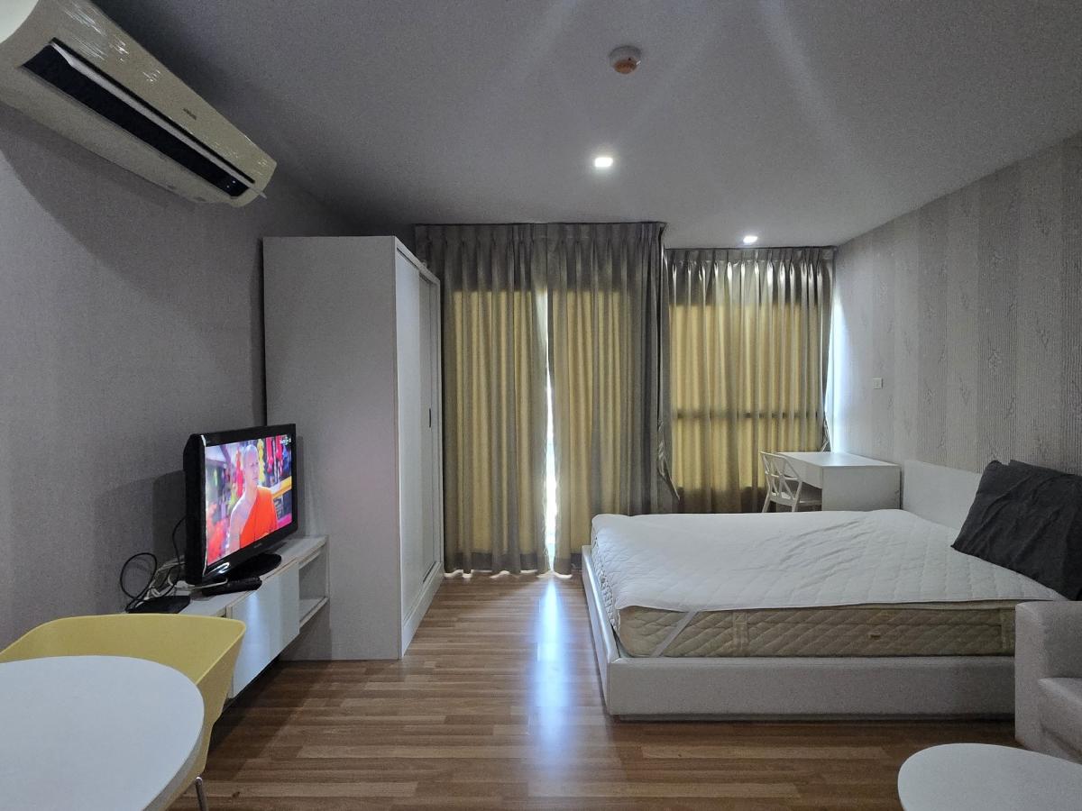 For RentCondoYothinpattana,CDC : For rent 🚝 We condo Ekkamai-Ramintra, beautiful room, new, ready to move in (near MRT Pink Line) 📱Line: @872mguja