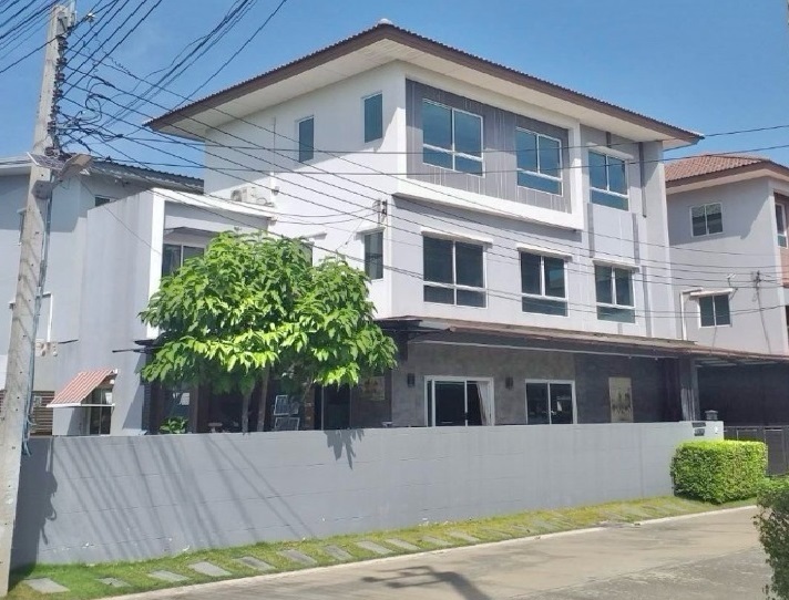 For RentHouseNawamin, Ramindra : For Rent, 3-storey detached house for rent, Casa Grand Sukhapiban 5 project, Sai Mai Road, very beautiful house, large house, fully furnished, fully furnished / air conditioning throughout the house / living or Home Office, can register a company