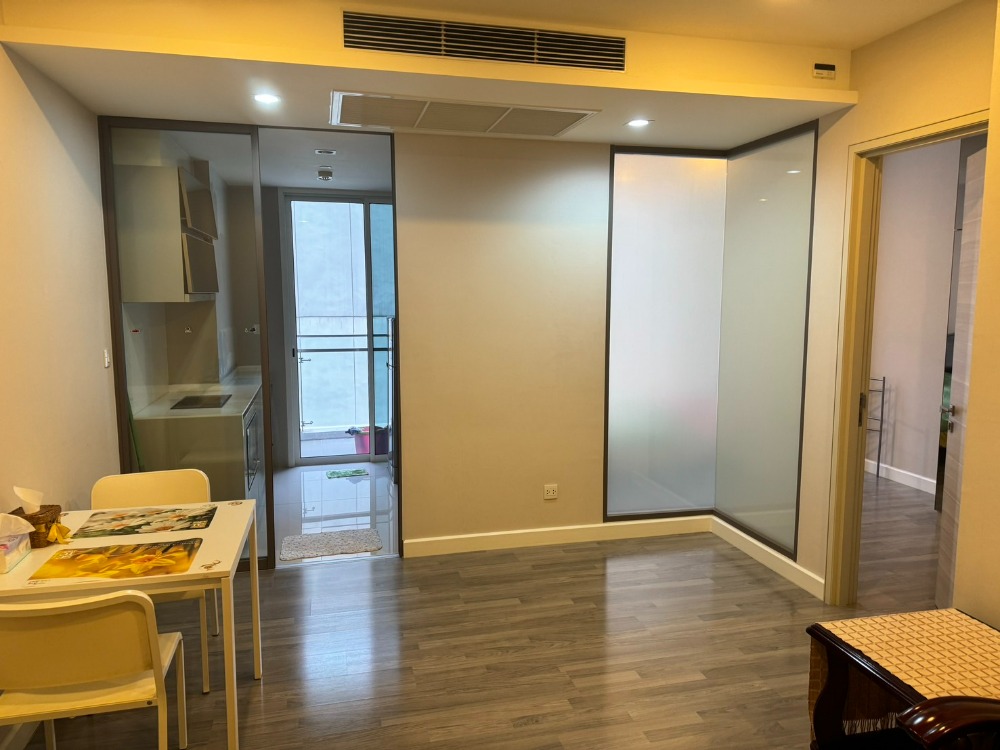 For SaleCondoSathorn, Narathiwat : Condo The Room Sathorn - TanonPun - The Room Sathorn – TanonPun near Bangkok Christian College