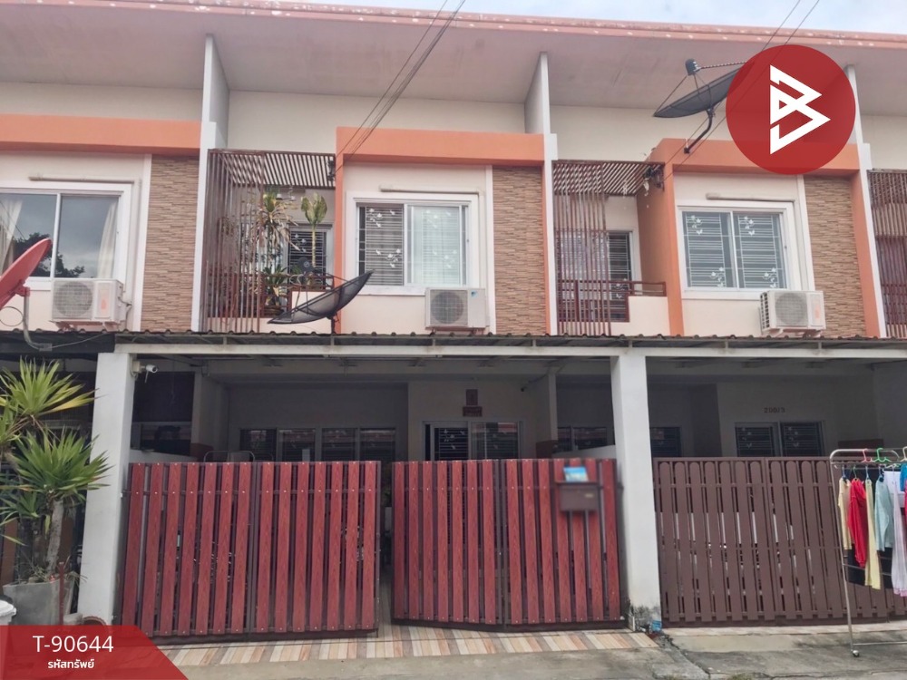 For SaleTownhouseKasetsart, Ratchayothin : Townhouse for sale, Ratchathani Village 10, Bang Khen, Bangkok, ready to move in