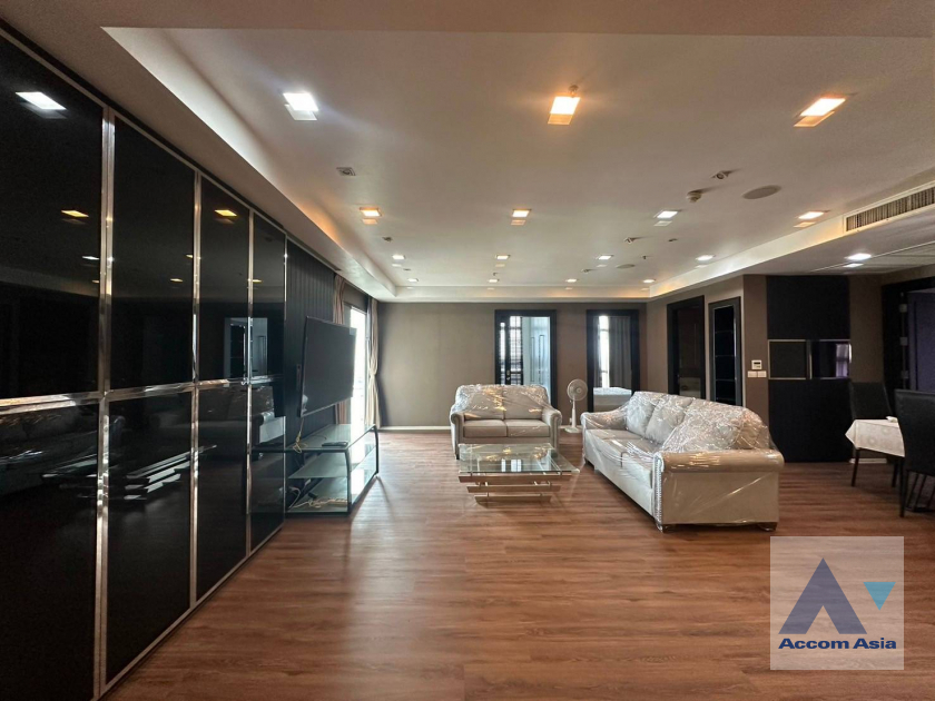 ให้เช่าคอนโดสุขุมวิท อโศก ทองหล่อ : (AA41909) 3 Bedrooms Condominium for Rent in Sukhumvit, Bangkok near BTS Ekkamai at Nusasiri Grand Condo