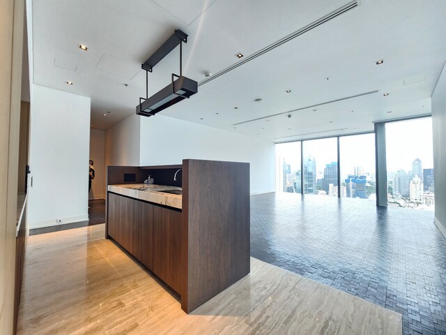 For SaleCondoPinklao, Charansanitwong : Unfurnished 4 bedrooms 5 bathrooms for SALE at The Ritz - Carlton Residences at MahaNakhon