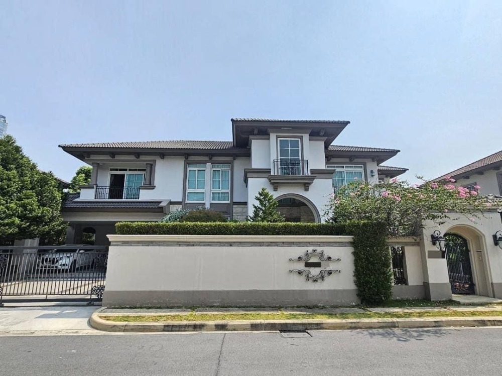 For SaleHouseBangna, Bearing, Lasalle : Detached House Nantawan Bangna Km.7 / 4 Bedrooms (FOR SALE), Nantawan Bangna Km.7 / Detached House 4 Bedrooms (FOR SALE) CJ463