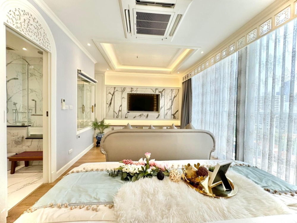 For RentCondoSukhumvit, Asoke, Thonglor : ● Prime Location ● 05++ floor | 2 bedrooms 96.00 sq.m. | Condo Near BTS Thonglor station 20 m, Sainampueng Schoo 200 m, Emporium 650 m