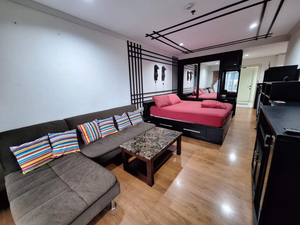 For RentCondoSukhumvit, Asoke, Thonglor : 🏙️For rent Grand park view asoke (Grand Park View Asoke) 1🛌 🛁 1 bathroom, 24th floor💫42 sq m. ✨ Price 21,000 baht ✨ . Near MRT Phetchaburi