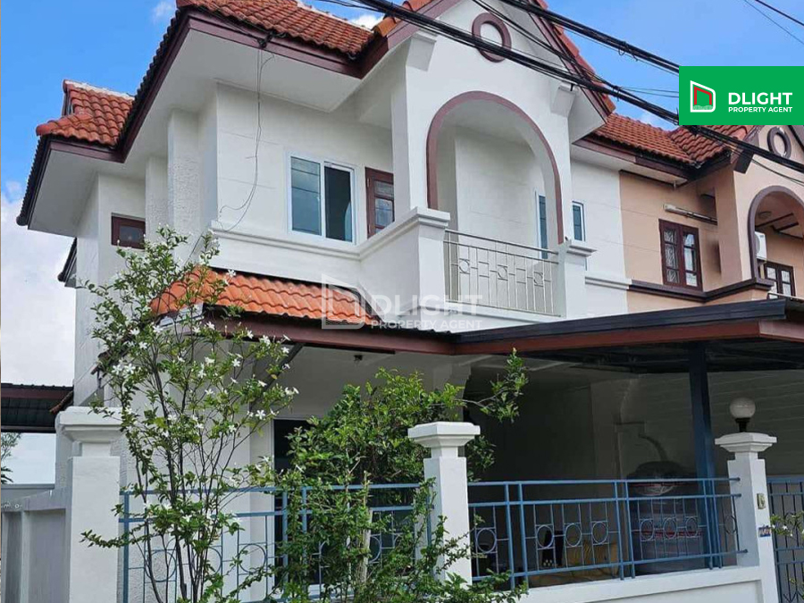 For SaleTownhousePathum Thani,Rangsit, Thammasat : Urgent sale, townhouse, Pramaporn Village, Rangsit Khlong 11, area 29 sq m, 3 bedrooms, 2 bathrooms, price 1.69 million baht.