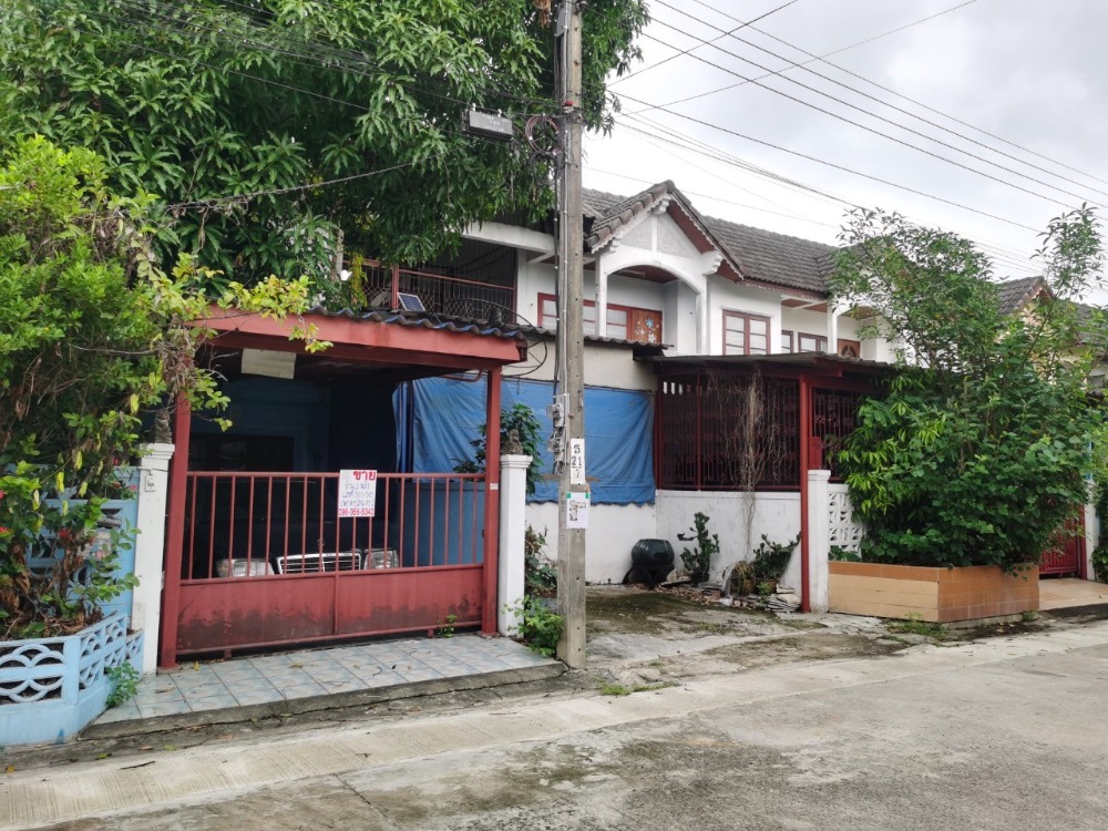 For SaleHousePhutthamonthon, Salaya : Single house for sale, 79 sq m, along Khlong Thawi Watthana. Near Bangkok Thonburi University, Sanam Luang 2