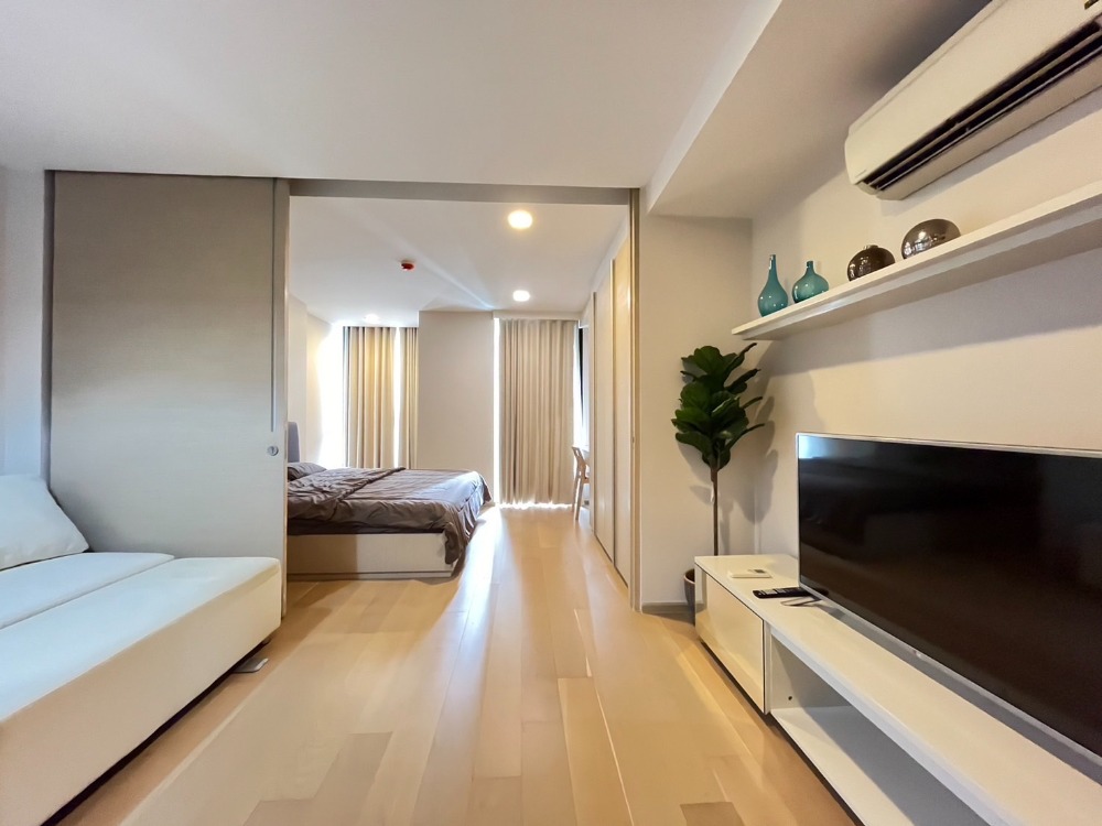 ให้เช่าคอนโดสุขุมวิท อโศก ทองหล่อ : Liv @ 49 : ลิฟ แอท 49 Premium Room rent 30K 1B1B 41 Sq.m.