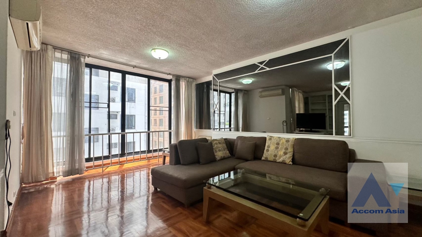 For RentCondoWitthayu, Chidlom, Langsuan, Ploenchit : 🔼🔽 AccomA Pet friendly 3 Beds Apartment for Rent in Ploenchit, BTS Chitlom at Heart of Langsuan - Privacy