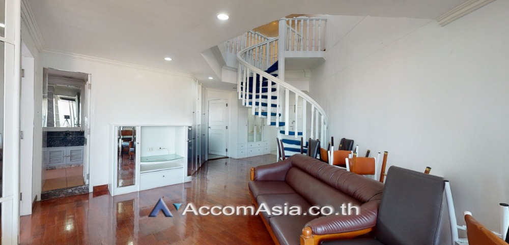 For RentCondoSukhumvit, Asoke, Thonglor : 🔼AccomA🔽 Duplex Condo 3 Beds Condominium for Rent in Sukhumvit, BTS Ekkamai at Tai Ping Tower