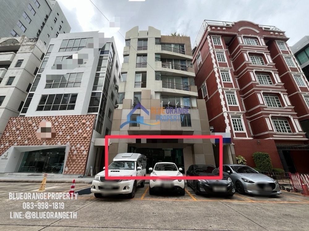 For RentOfficeRatchadapisek, Huaikwang, Suttisan : Commercial Space/ Showroom on ground floor, Ratchadapisek Road (Ratchada MRT 150m)