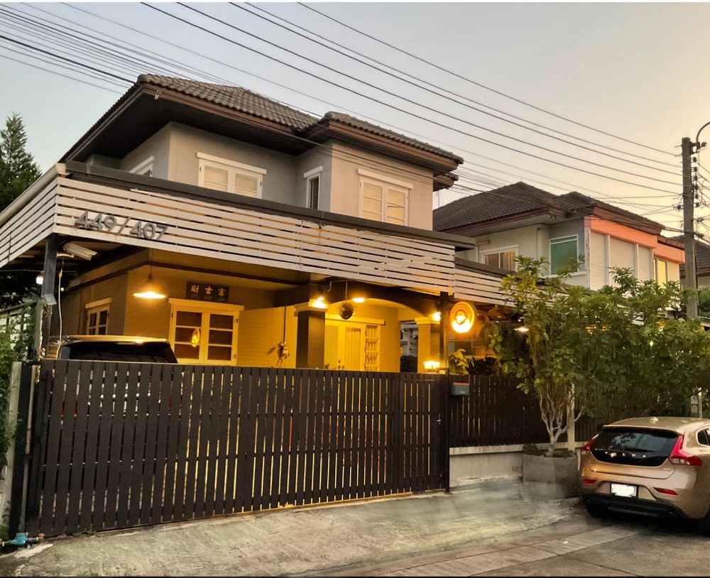 For SaleHouseMin Buri, Romklao : Single house for sale, Suwinthawong Housing Village, 54 square wah, only 3,590,000 baht.