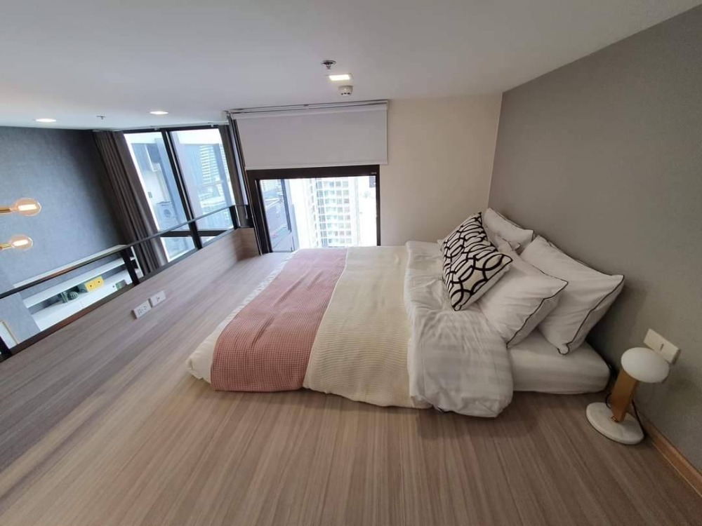 For SaleCondoRama9, Petchburi, RCA : S-CRA119 Condo for sale, Chivathai Residence Asoke, 17th floor, pool view, 33.48 sq m., 1 bedroom, 1 bathroom, 5.665 million, 064-959-8900