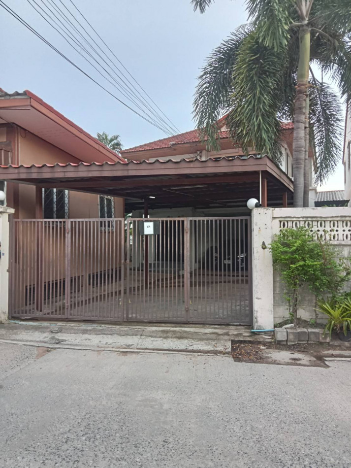 For SaleHousePattaya, Bangsaen, Chonburi : Single house for sale, Ao Udom Chonburi, 77 sq w, 4 bedrooms, 3 bathrooms, near Laem Chabang Hospital.