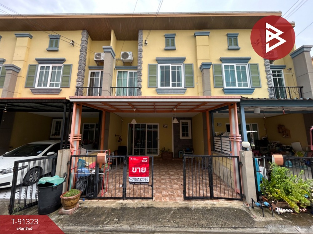 For SaleTownhousePathum Thani,Rangsit, Thammasat : Townhouse for sale, Golden Town Village, Tiwanon-Chaengwattana, new house, Pathum Thani