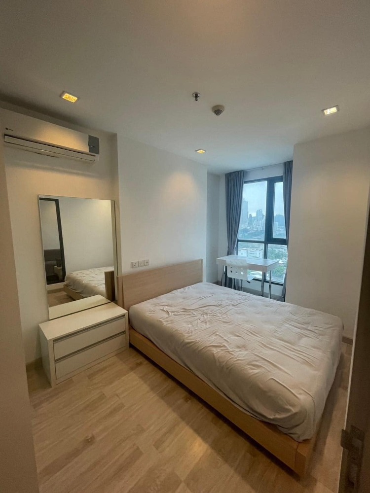 For RentCondoWongwianyai, Charoennakor : 💥ST-2532💥IDEO Mobi Sathorn 👉Line : @be.easy