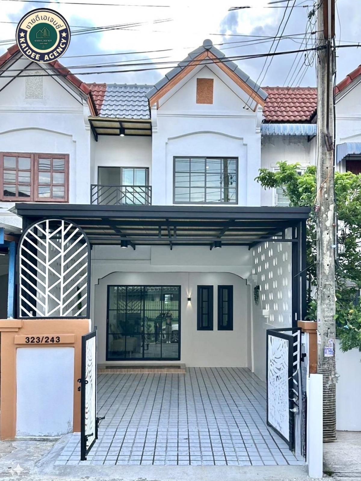 For SaleTownhouseNawamin, Ramindra : For sale: 2-storey townhouse, Krungthong Village, Sai Mai 33, Meru Road, Keha Orn-Ngern Market, Wongkorn Market, Sarasas Witaed Sai Mai School, Don Mueang Airport, Fashion Island, HomePro, Big C, Lotus, Makro Ram Intra