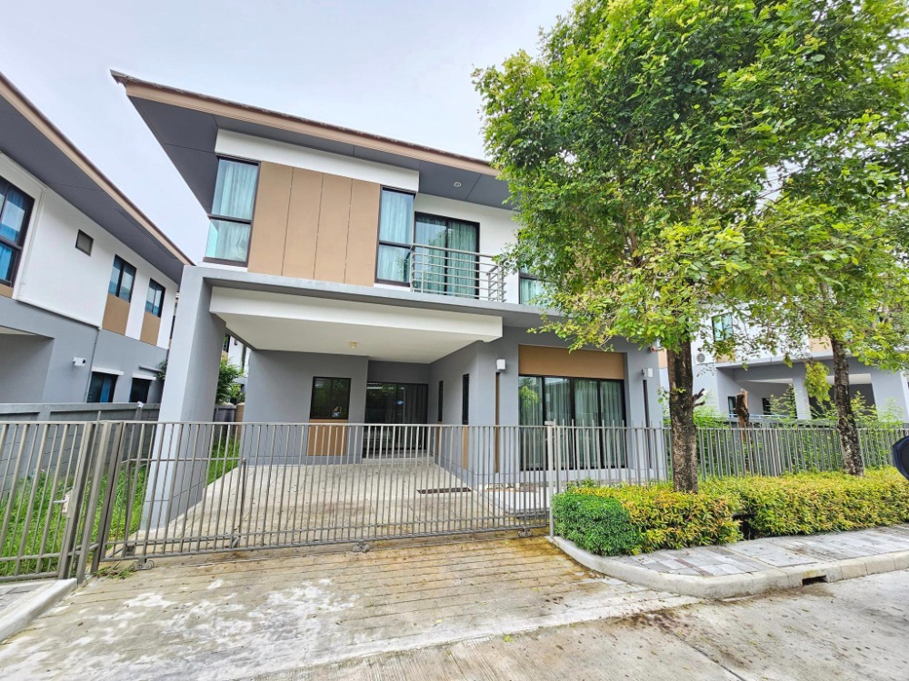 For RentHouseLadkrabang, Suwannaphum Airport : 2-storey detached house for rent, Lumpini House, Suan Luang Rama 9, fully furnished, newly renovated, near Mega Bangna, near Suan Luang Rama 9