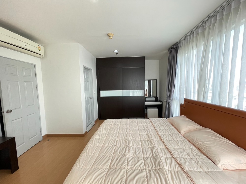 For RentCondoRatchadapisek, Huaikwang, Suttisan : Condo for rent, Life @ Ratchada Huai Khwang, 1 bedroom, 45 square meters, price 19,000 baht per mon