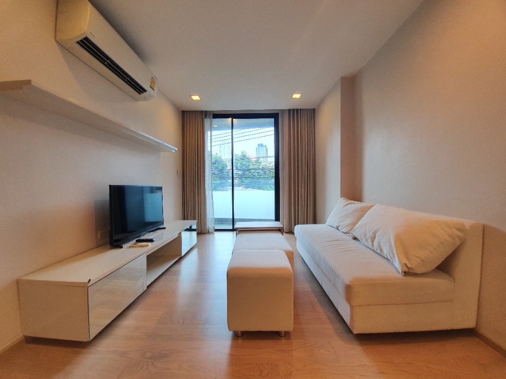 For RentCondoSukhumvit, Asoke, Thonglor : Condo for rent Liv@49 80 sqm near BTS Thong Lo