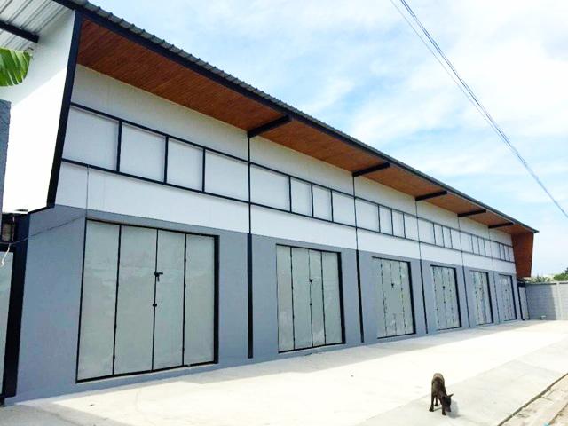 For RentWarehouseRattanathibet, Sanambinna : For Rent Warehouse 202 Sq.m 14,998 B-M 102 Sq.wa Pimolrach 2-3Parking Thanon BanKl MRT Klongbangpai