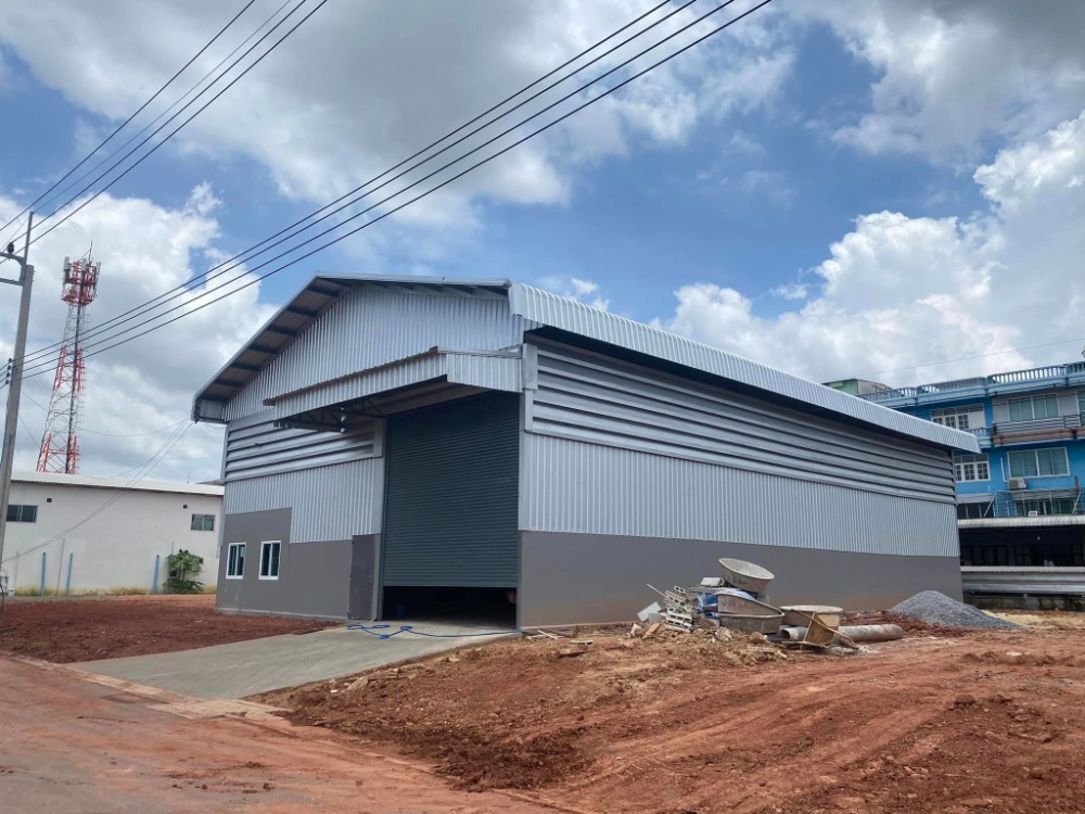 For RentWarehouseEakachai, Bang Bon : Warehouse for rent, 2 units, newly built, 1 unit (A) completed in Soi Thong Wichai, next to Ekkachai Road, Bang Bon, move-in available at the end of this month. Unit 2 (B) advance booking, construction period approximately 3 months.