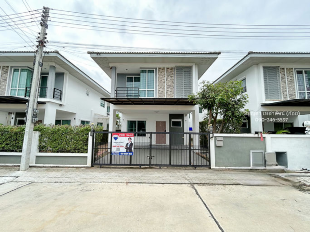 For SaleHousePathum Thani,Rangsit, Thammasat : Phatrida Villa Pathum Thani 2, twin house, size 37.5 sq m., Soi Wat Nong Prang, Bang Duea Subdistrict, near Bangkok-Pathum Thani Road, Bang Khu Wat Intersection, Road 345