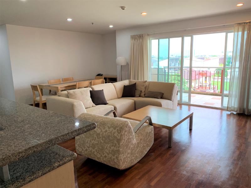 For RentCondoChaengwatana, Muangthong : Condo For Rent Nichada Thani 3 Bedroom 4 Bathroom 170 sqm