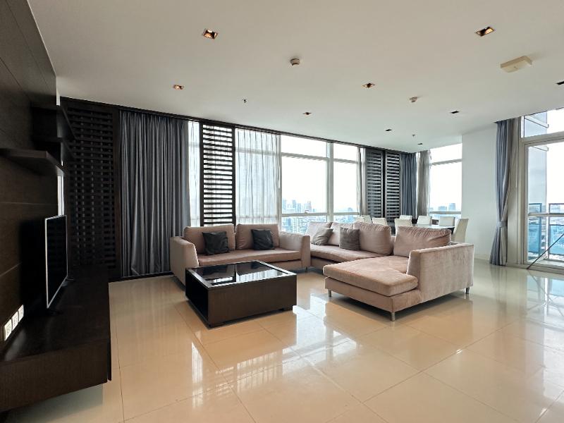 For RentCondoWitthayu, Chidlom, Langsuan, Ploenchit : Condo For Rent Athenee Residence 4 Bedroom 4 Bathroom 216 sqm