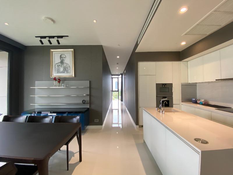 For SaleCondoSukhumvit, Asoke, Thonglor : Condo For Sale Vittorio 2 Bedroom 3 Bathroom 141 sqm