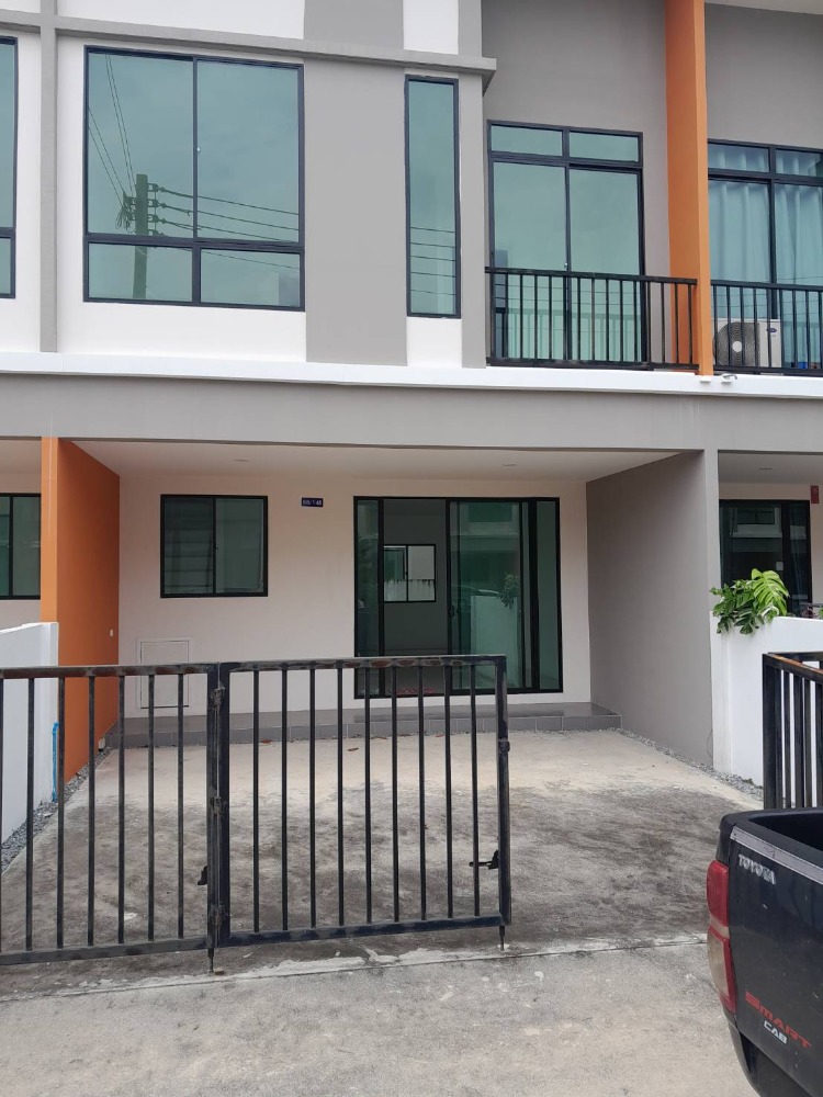 For SaleTownhousePathum Thani,Rangsit, Thammasat : Announcement for sale: Winning Residence Village, Ring Road - Khlong 5, Rangsit - Nakhon Nayok Road, Khlong Luang, Pathum Thani