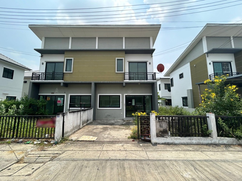 For SaleHousePathum Thani,Rangsit, Thammasat : For sale: 3-storey twin house, good condition, Baan Tharap Thani 5 project, Rangsit Khlong 8